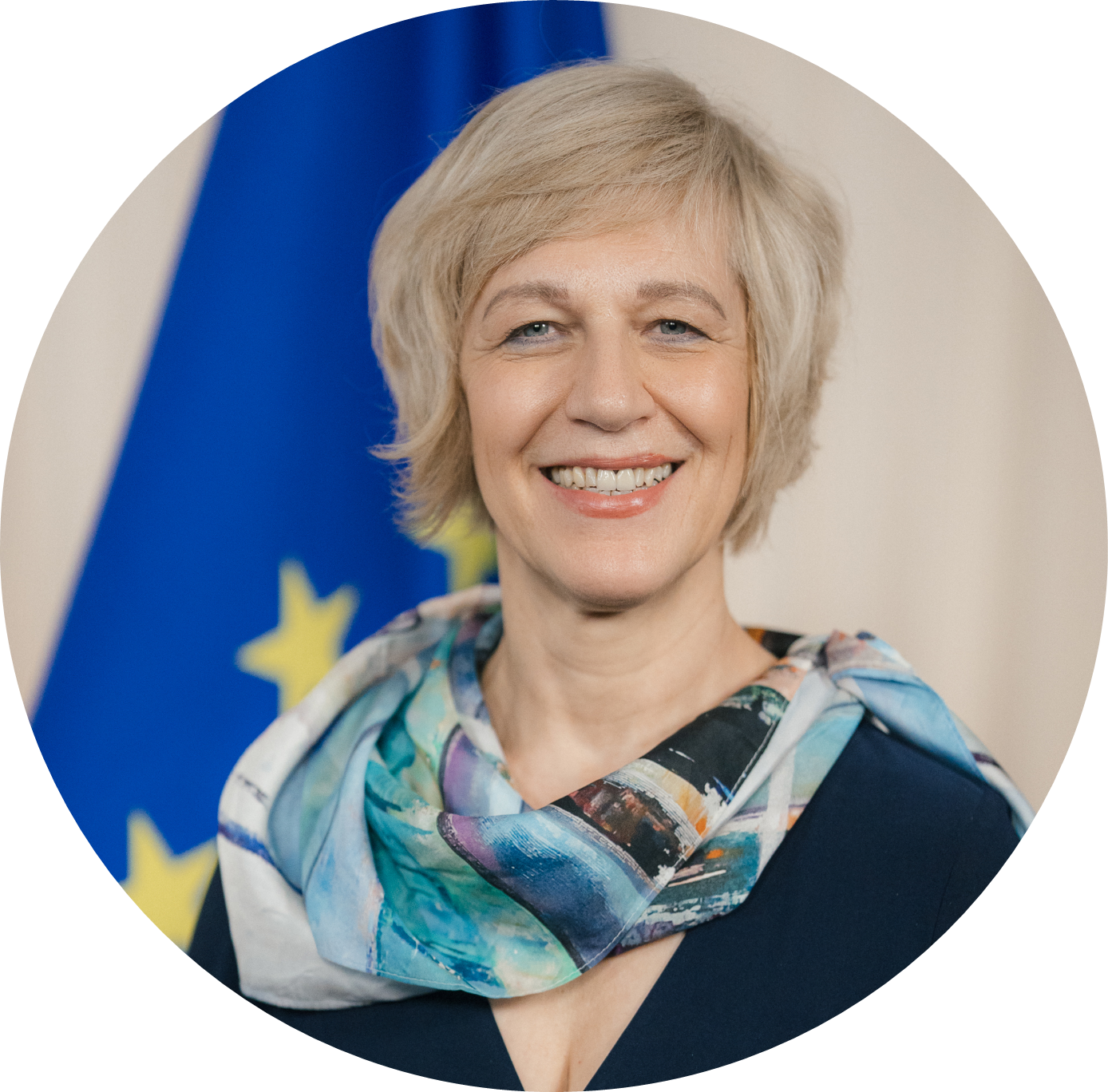 Renate Nikolay