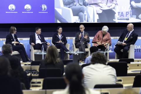 distinguished guests were Alberto Di Felice, John Edwards, Michał Gramatyka and Marina Kaljurand and Irena Moozova in a conversation moderated by Anna Buchta