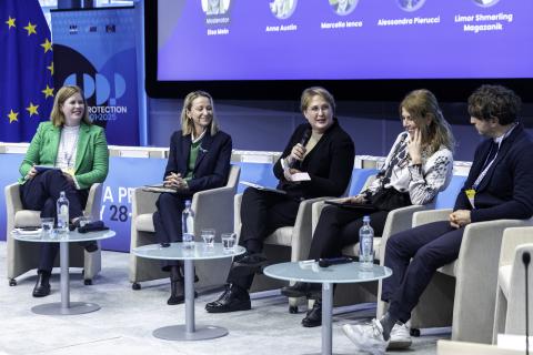 Anna Austin, Marcello Ienca, Alessandra Pierucci and Limor Shmerling Magazanik in a debate moderated by Elsa Marie Mein. 