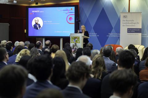 Photo of Anu Talus, Chair of the EDPB, speaking at the lecturer 