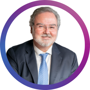 Portrait of Leonardo Cervera Navas in colourful circle